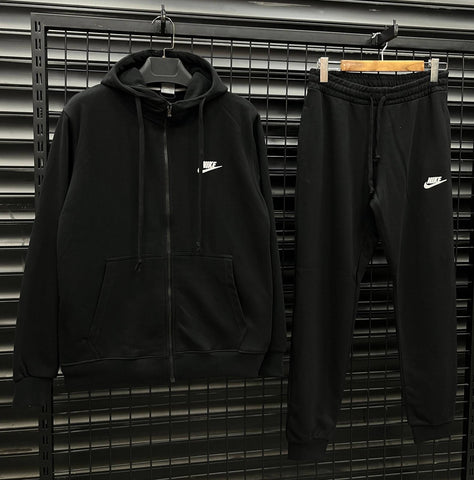 NIKE ΣΕΤ ΦΟΡΜΕΣ - NEW IN
