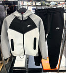 NIKE TECH FLEECE - SALES