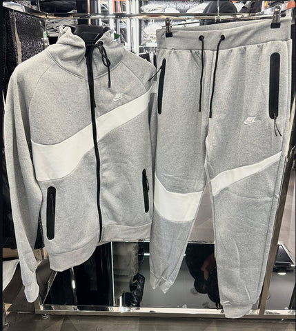 NIKE - ΣΕΤ ΦΟΡΜΕΣ