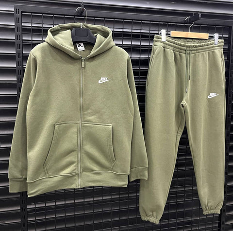 NIKE ΣΕΤ ΦΟΡΜΕΣ - NEW IN
