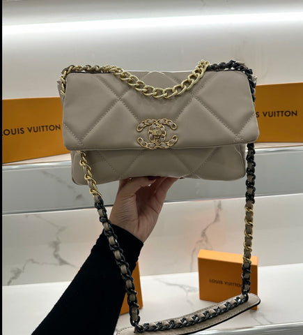LUXURY CHANNEL BAG